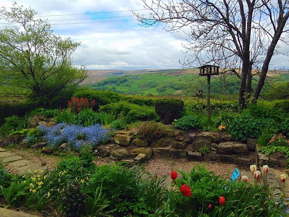 Far Moorside Farm B&B Hebden Bridge Exterior photo